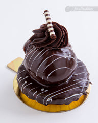 Profiterole Tower Tart by Foodbuddies